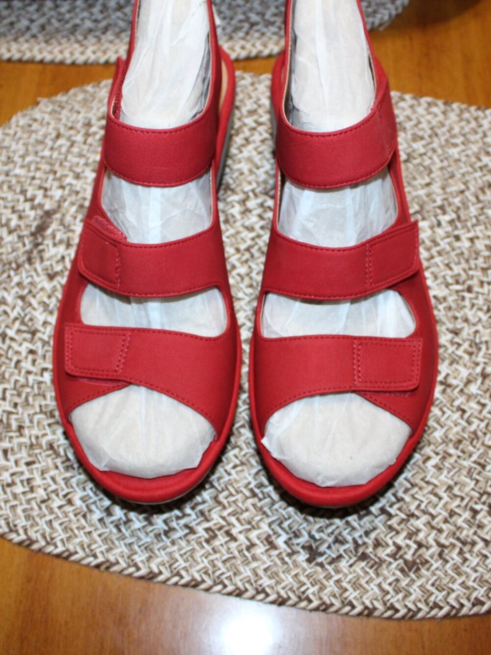NWT Clark Reedly Juno Wedge sandals 9 1/2 WIDE SHARP! COMFY! - Picture 8 of 15